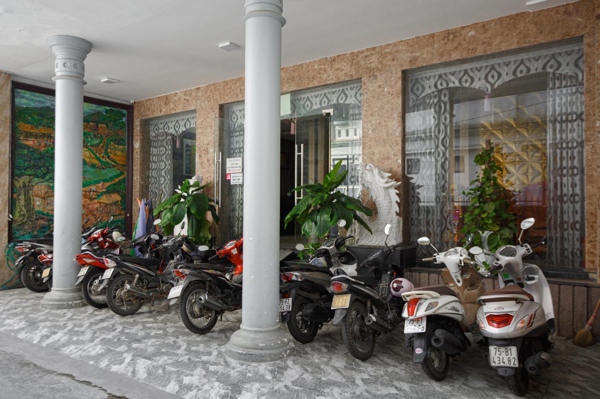 Kly Hotel Хуе Екстериор снимка