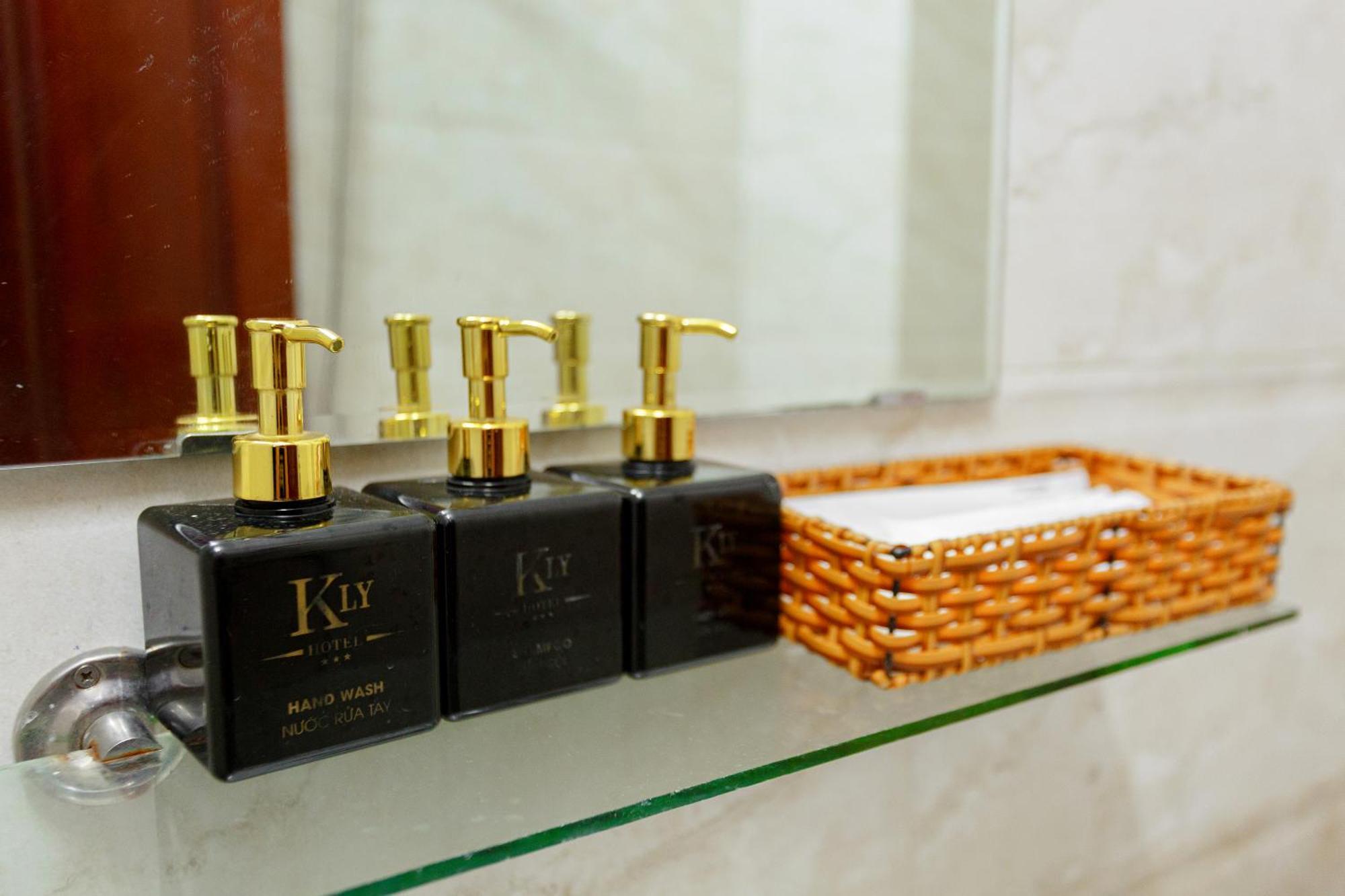 Kly Hotel Хуе Стая снимка