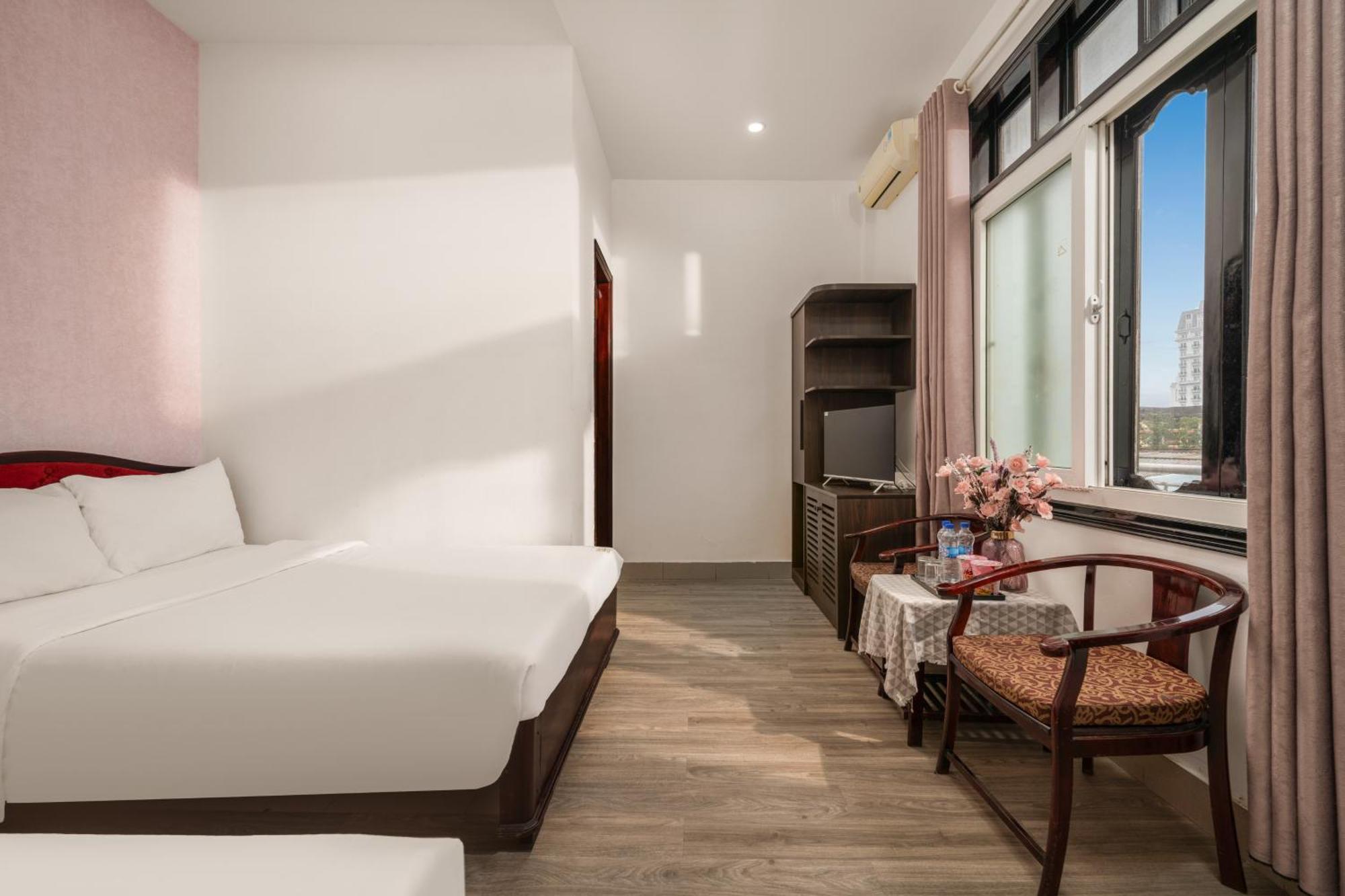 Kly Hotel Хуе Екстериор снимка