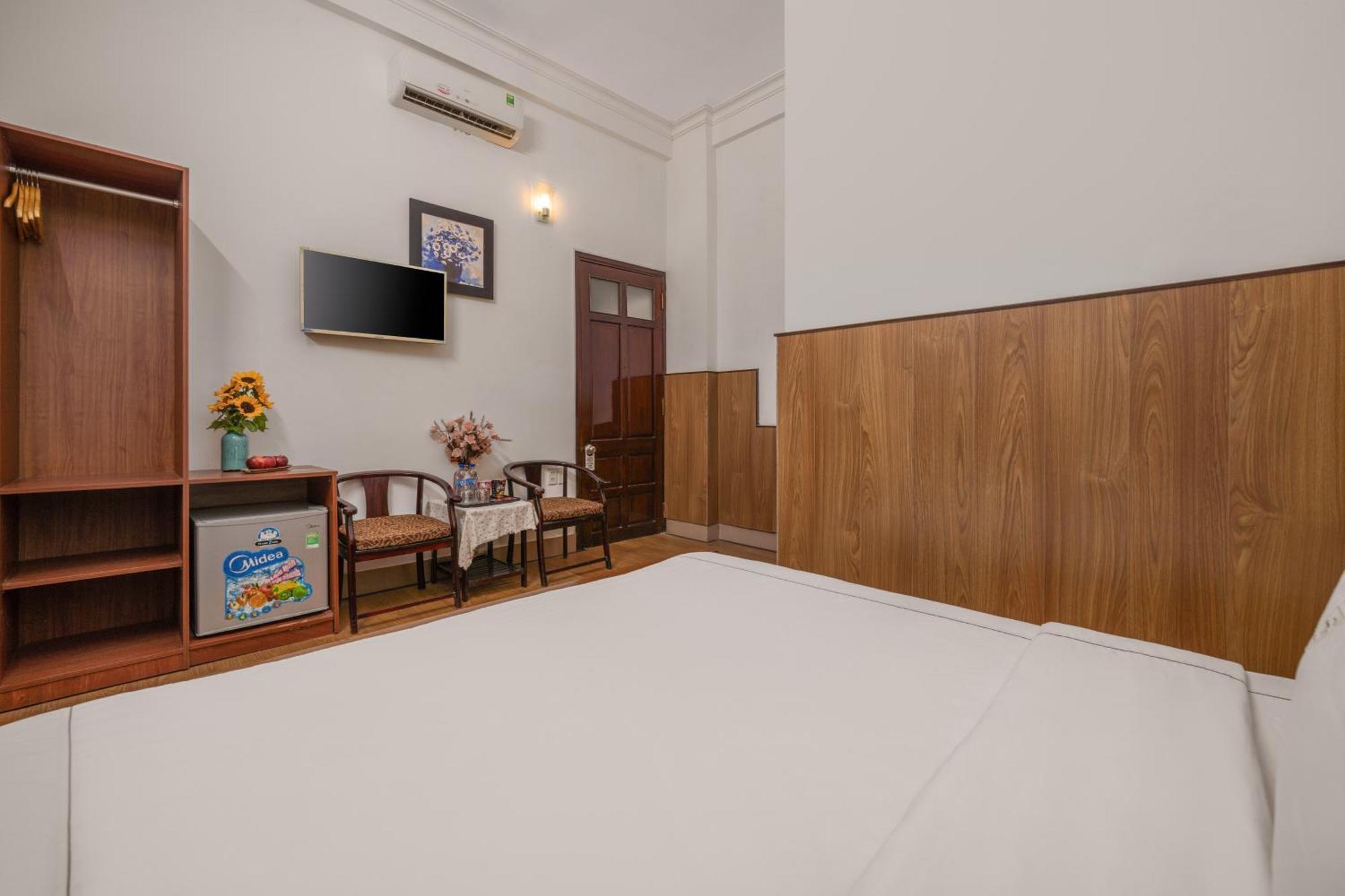 Kly Hotel Хуе Екстериор снимка