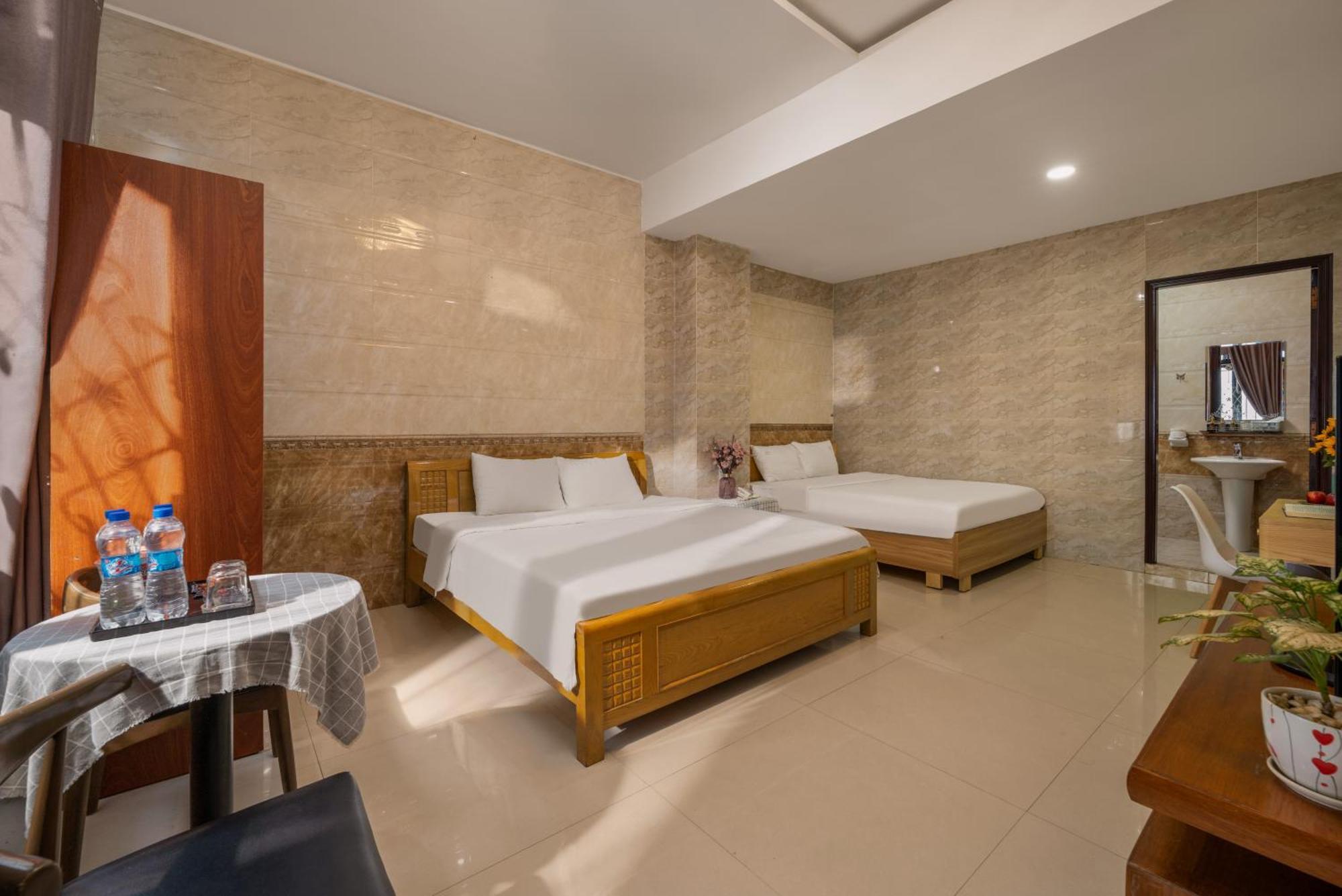 Kly Hotel Хуе Екстериор снимка