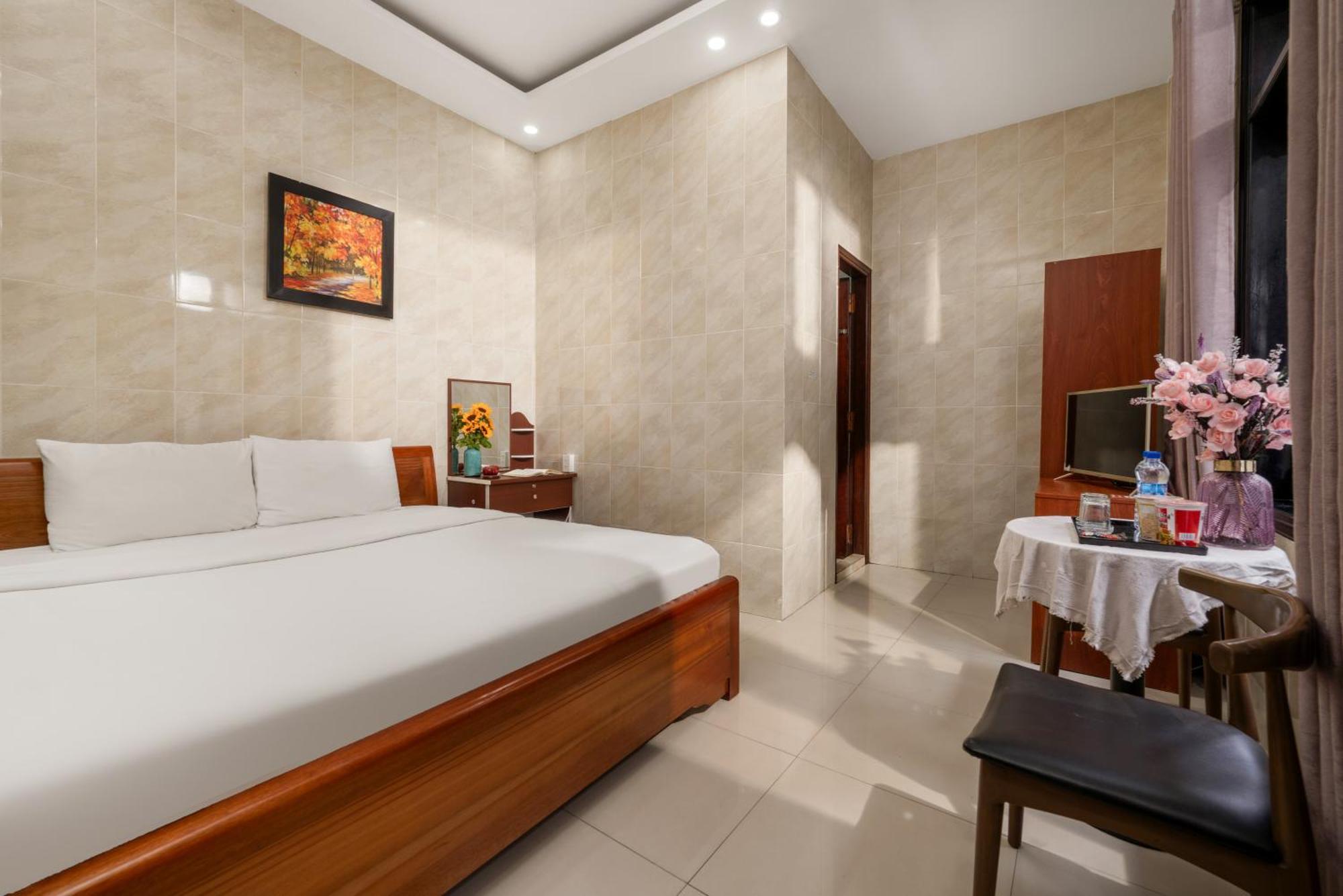 Kly Hotel Хуе Екстериор снимка