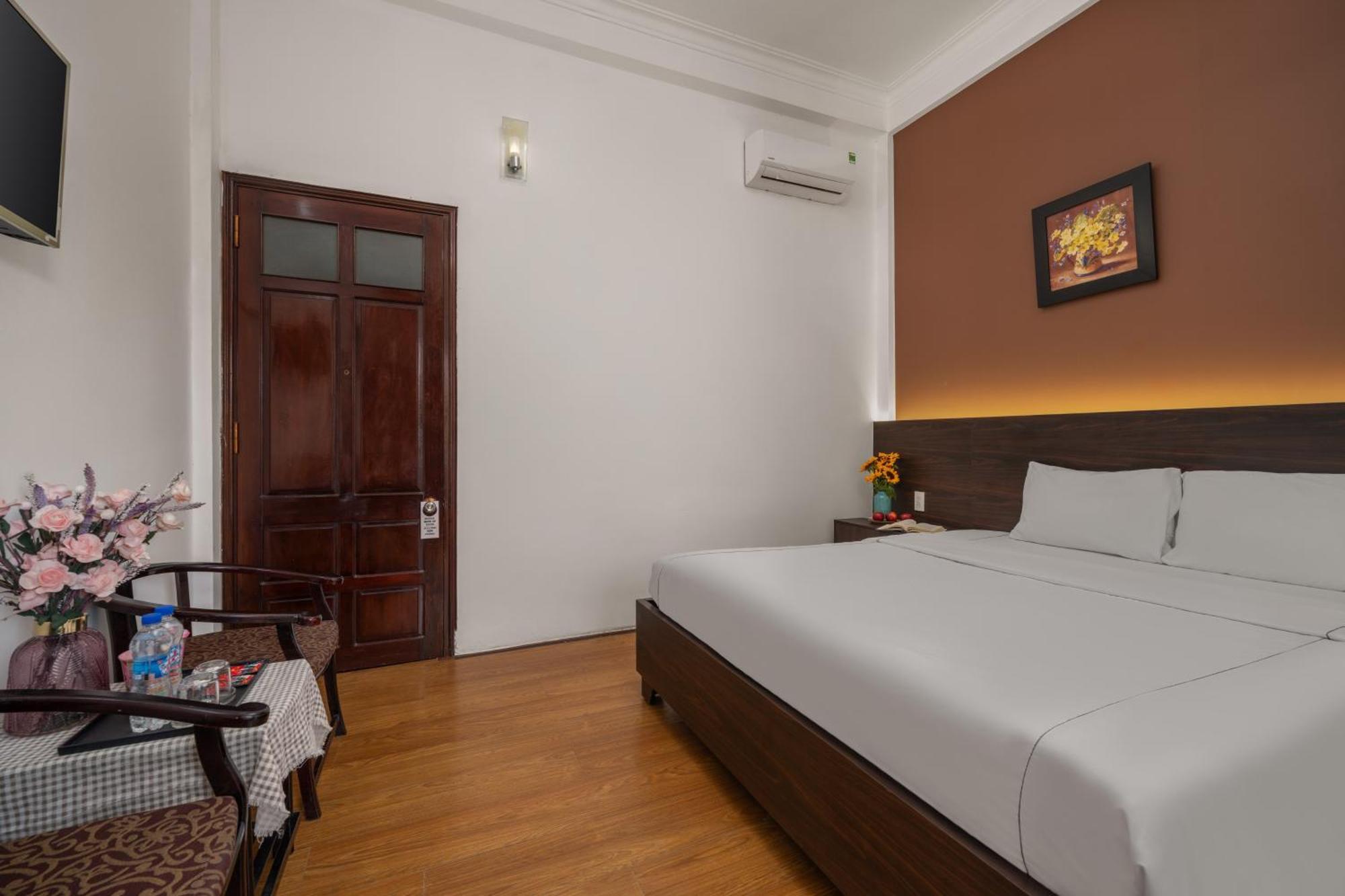 Kly Hotel Хуе Екстериор снимка